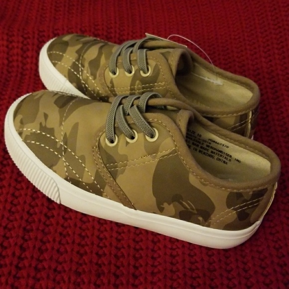 Falls Creek Other - NEW!!! Falls Creek Camo Print Kids Sneakers!